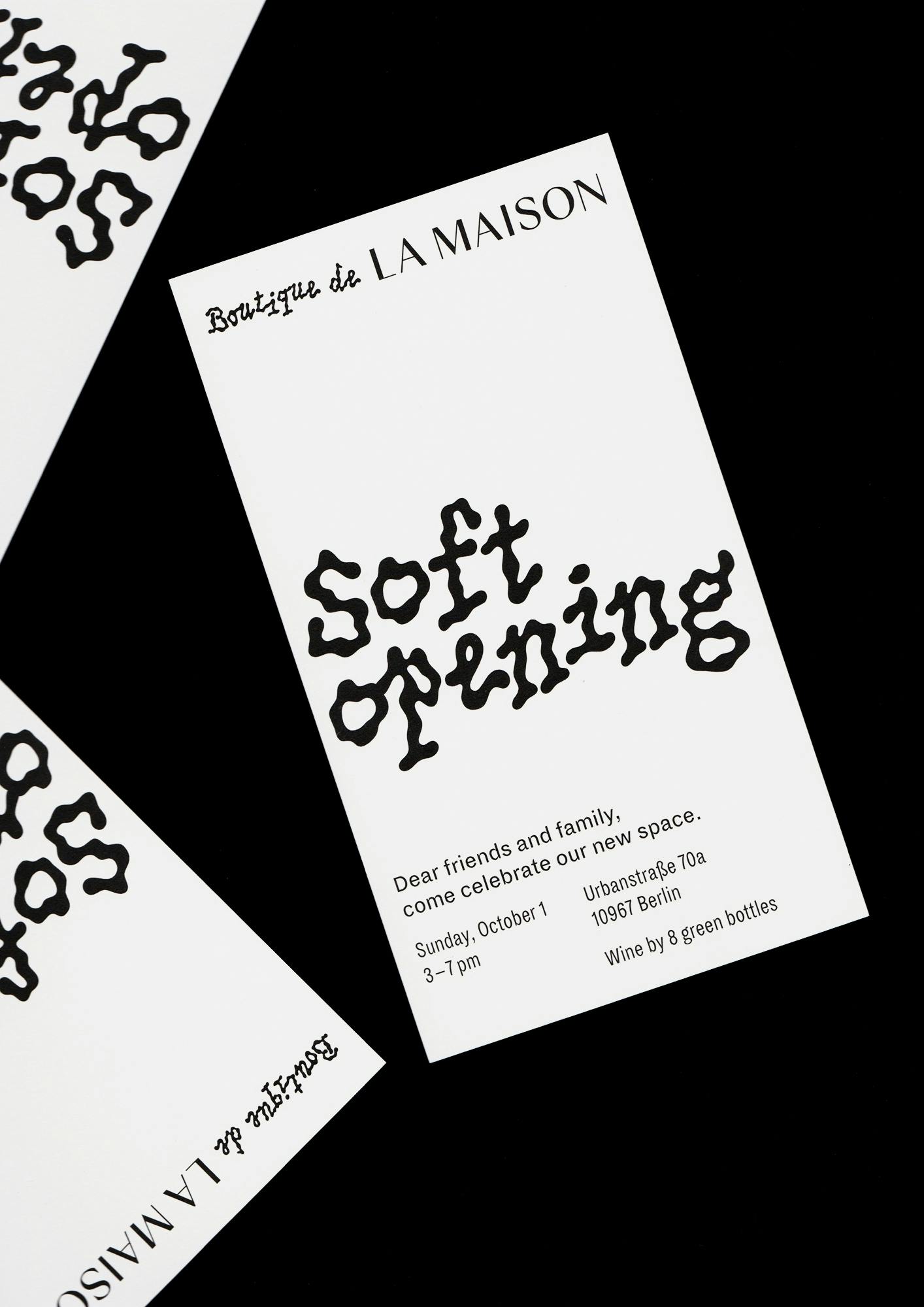 <p>Für das Soft Opening der neuen Boutique de La Maison wurden von uns exklusive Einladungskarten gestaltet.</p>